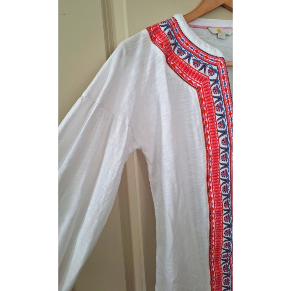 Boden | Embroidered V-Parth Boho Top Blouse - Picture 6 of 16